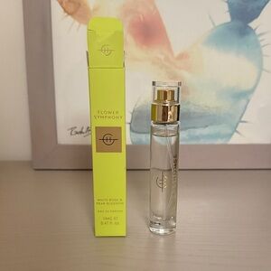 Flower Symphony Eau de Parfum